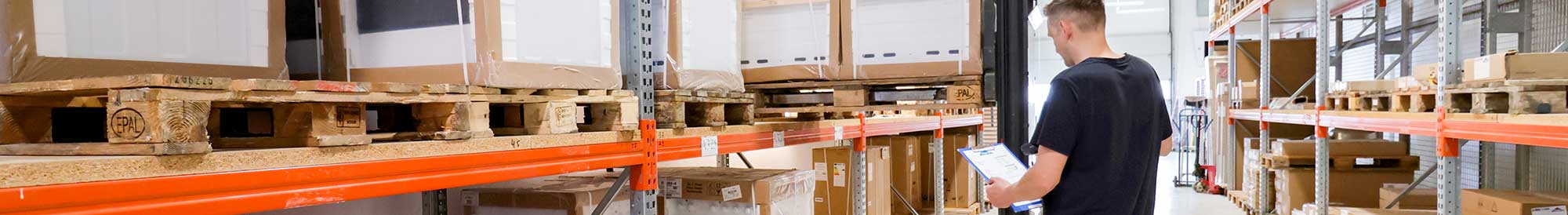 Gebrauchsfähige Möbel und Küchenelemente